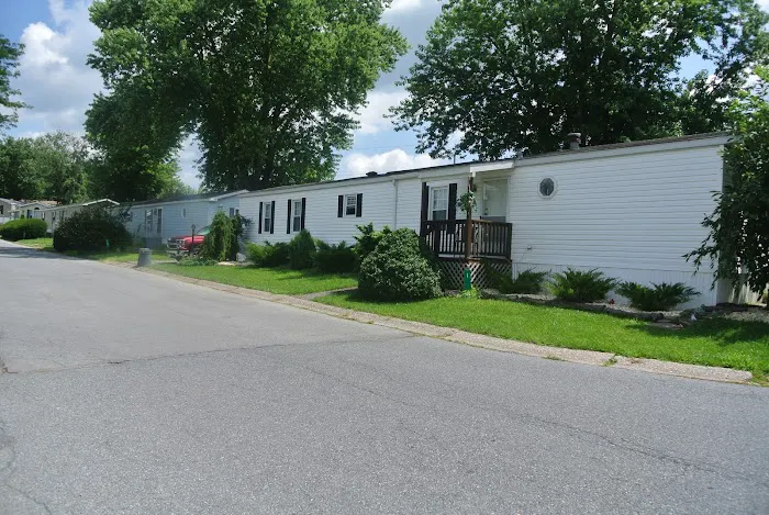 Whispering Hollow South Mobile Home Park, by Valley Community Management Picture 8
