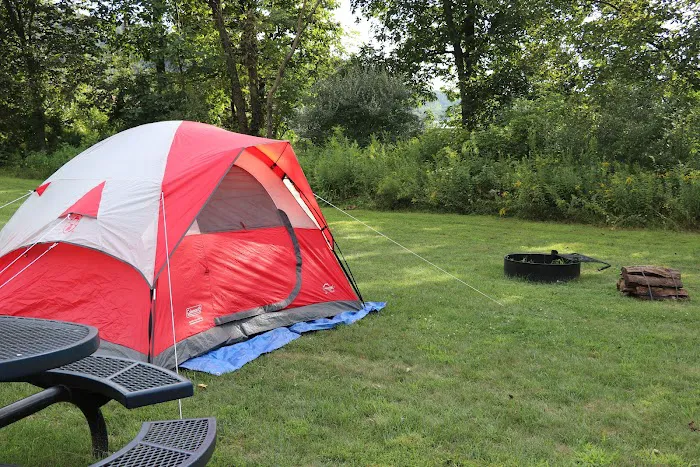 Blue Mountain Camping & Glamping Picture 8