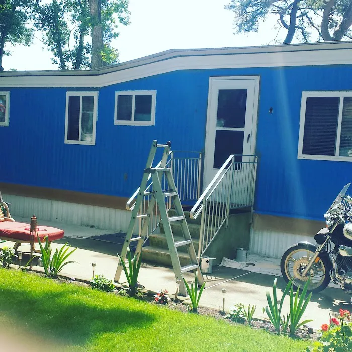 Roberts Mobile Home Park Picture 8