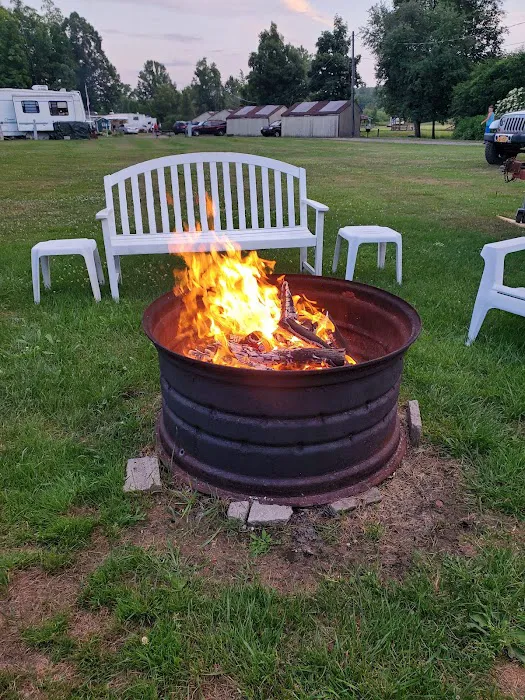 Paradise Park Campground Picture 3