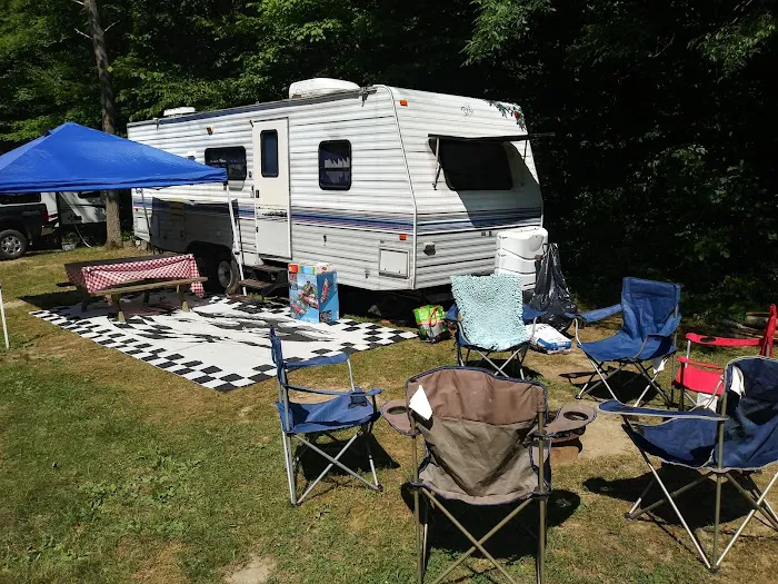 Spruce Row Campground Picture 6
