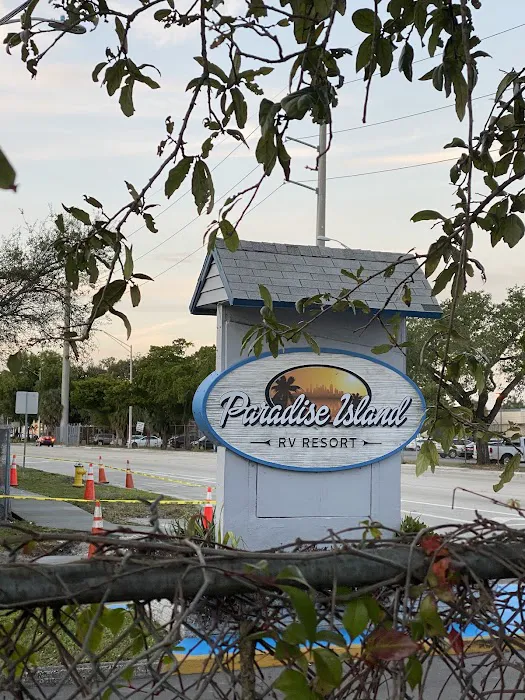 Paradise Island RV Resort Picture 6
