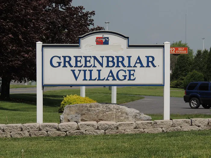 Greenbriar Village Picture 7