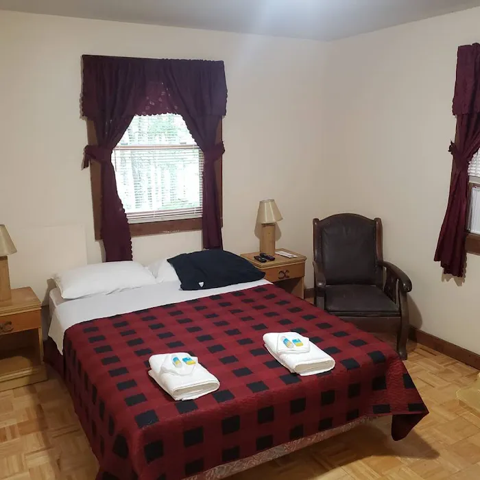 Oneida Campground & Lodge Picture 9