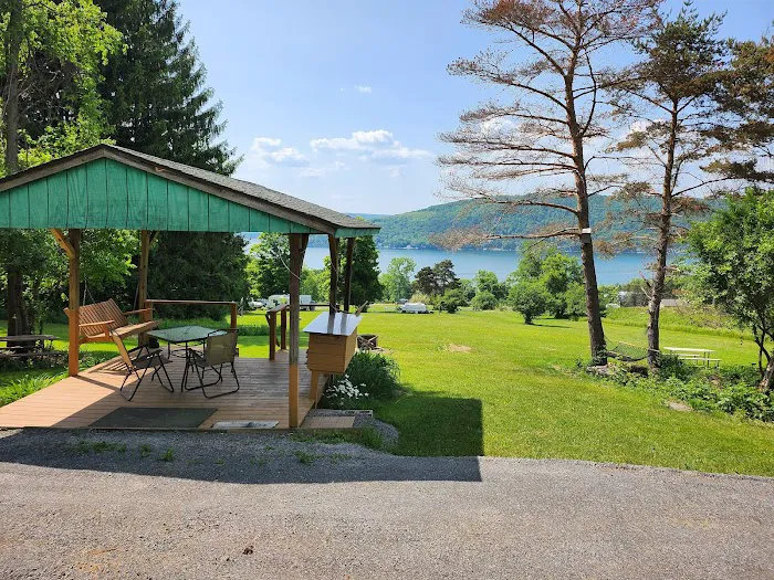 Lakeview Camp Sites Picture 2
