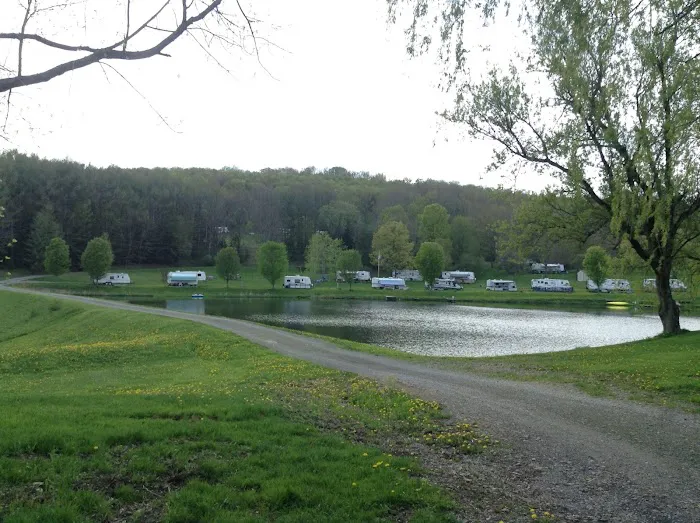 Country Hills Campgrounds Picture 7