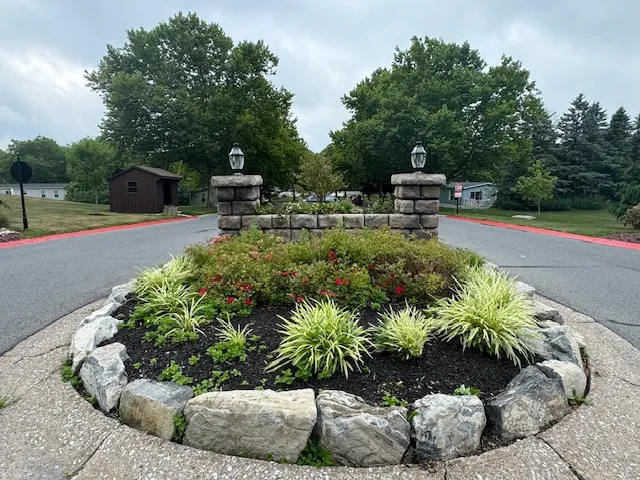 Hickory Hills Manufactured Home Community Picture 10