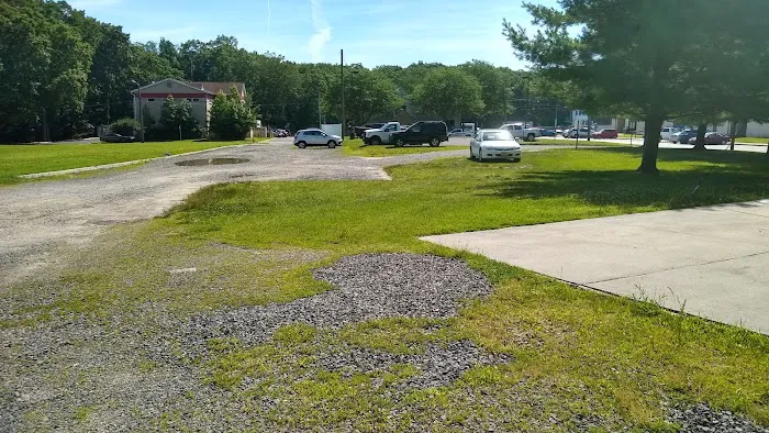 Navy Earle MWR RV Park Picture 8