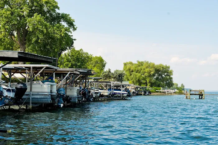 Gold Coast Seneca Lake Picture 3