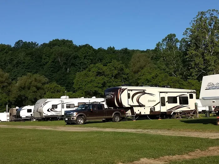 Lighthouse Landing Campground Picture 6