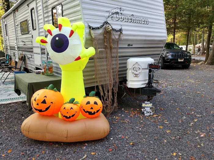 Four Seasons Campground Picture 4