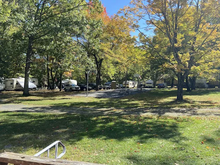 Hickory Lake Campground Picture 4