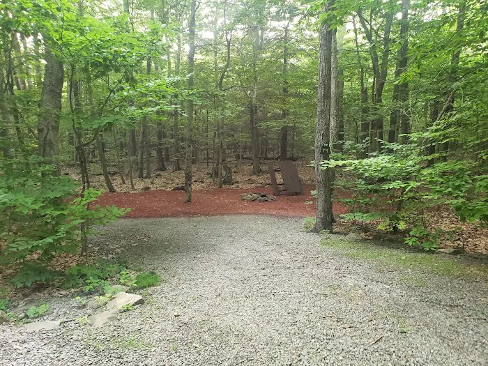Hemlock Campground & Cottages Picture 2