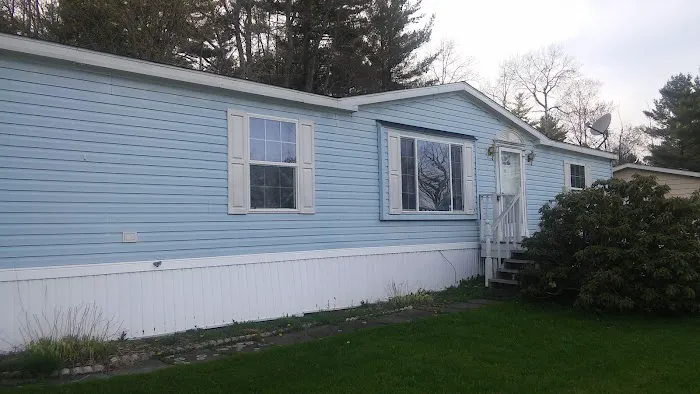 Wooded Estates Mobile Home Community Picture 5