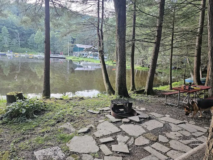 Lakeside Campground (Lakeside RV LLC) Picture 9