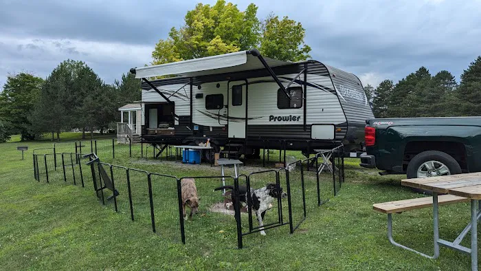 Hickory Ridge RV Resort Picture 3