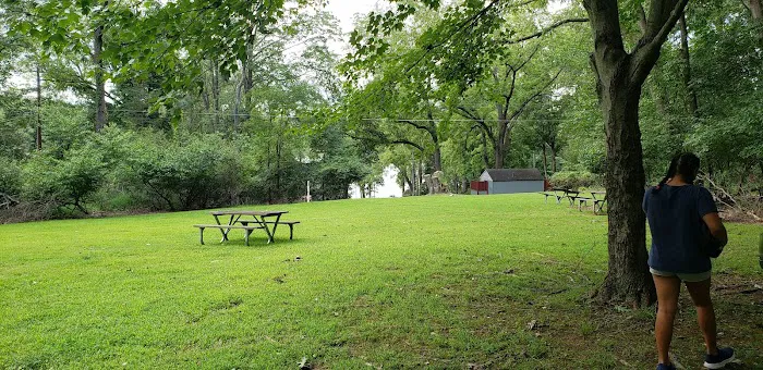 Cranford West Picture 1