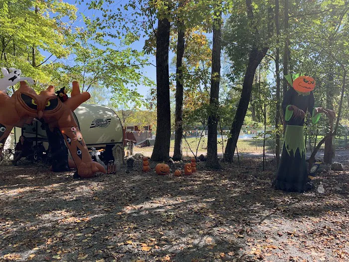 Shady Acres Campgrounds Picture 6