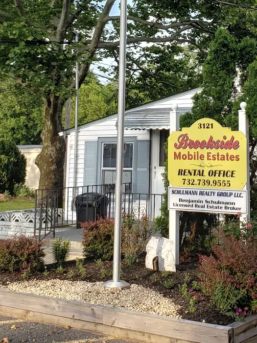 Brookside Mobile Estates Picture 8