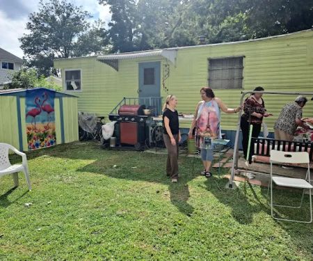 Sam's Mobile Home Park