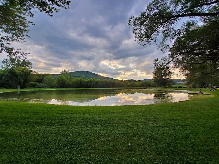 Pine Crest Campground Picture 7