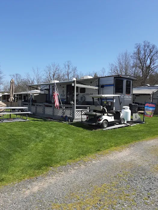 Twin Oaks Campgrounds and Marina Picture 1