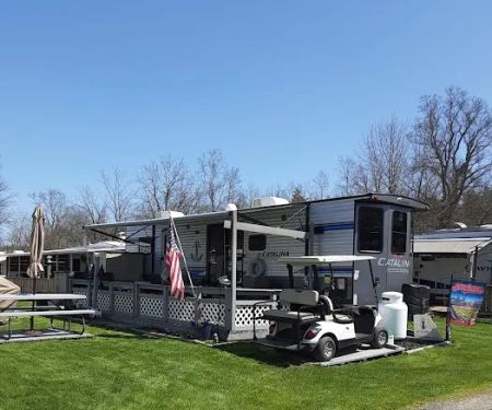 Twin Oaks Campgrounds and Marina