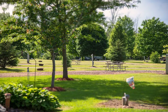 Red Rock Ponds RV Resort Picture 4