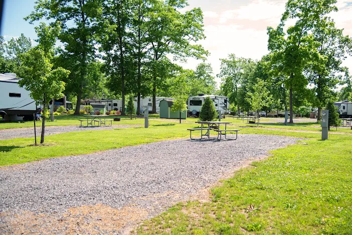 Red Rock Ponds RV Resort Picture 9