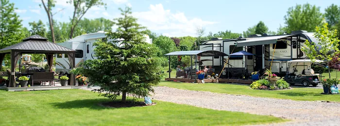 Red Rock Ponds RV Resort Picture 1