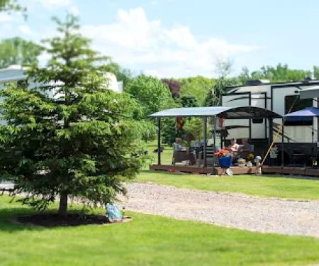 Red Rock Ponds RV Resort