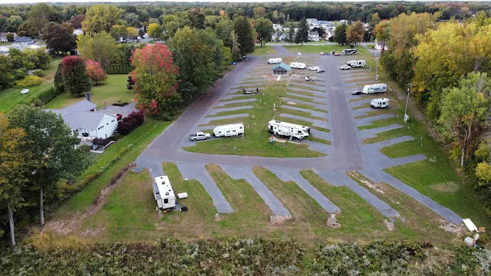 Seneca River RV Park Picture 5