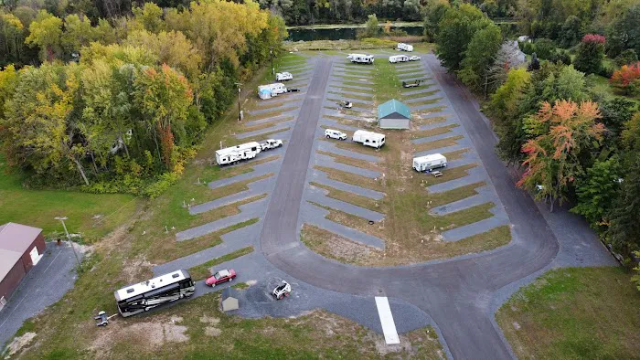 Seneca River RV Park Picture 3