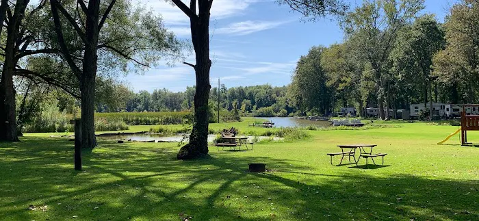 Rivers Crossing Campground & Marina Picture 10