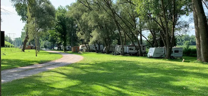 Rivers Crossing Campground & Marina Picture 8