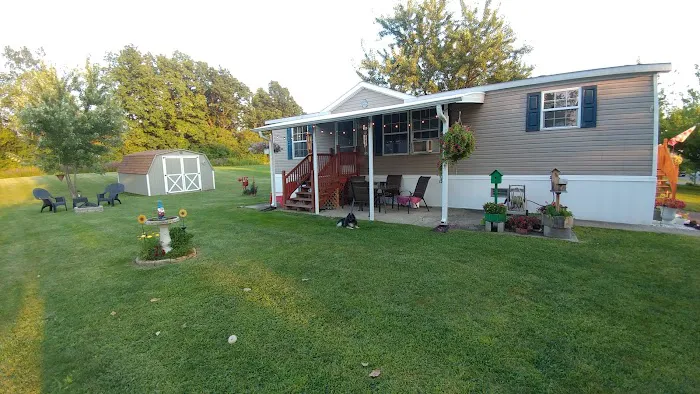 Thomas Estates Picture 4