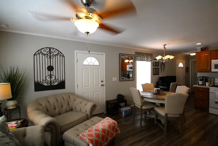 Edison Mobile Estates Picture 7