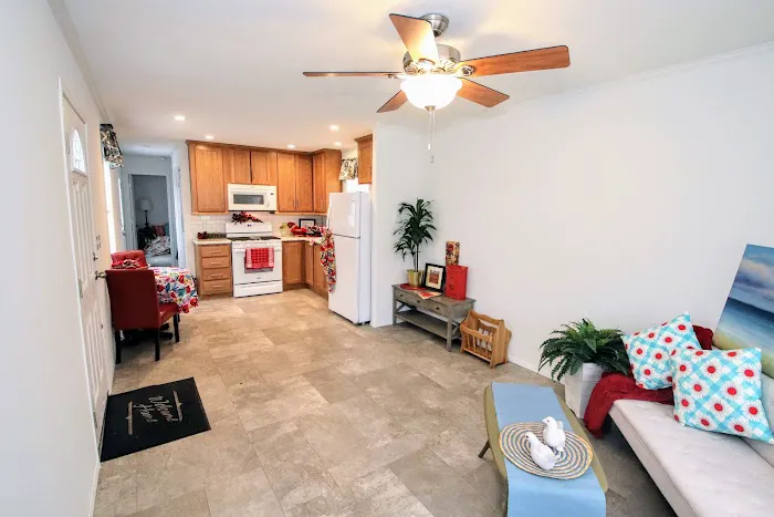 Edison Mobile Estates Picture 9