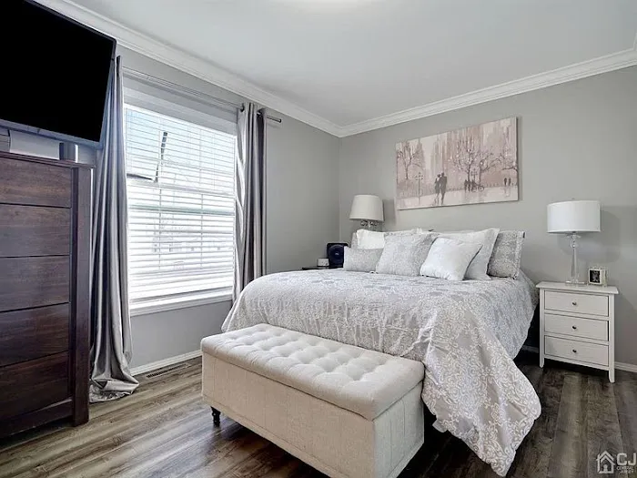 Edison Mobile Estates Picture 4