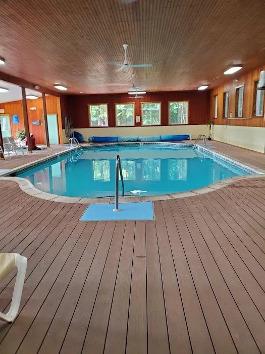 Otter Lake Camp-Resort Picture 8