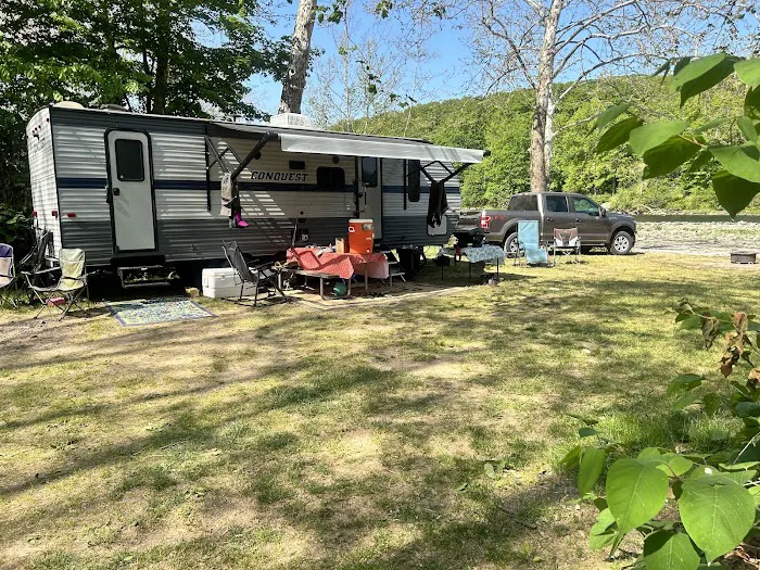 Soaring Eagle Camp Ground and Wedding Venue Picture 7