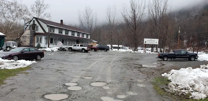 The Beaver-Del Campground Picture 4