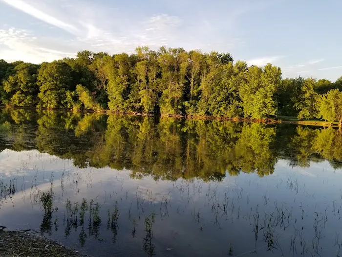 River Forest Park Campground Picture 10