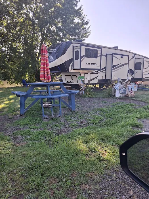 River Forest Park Campground Picture 9