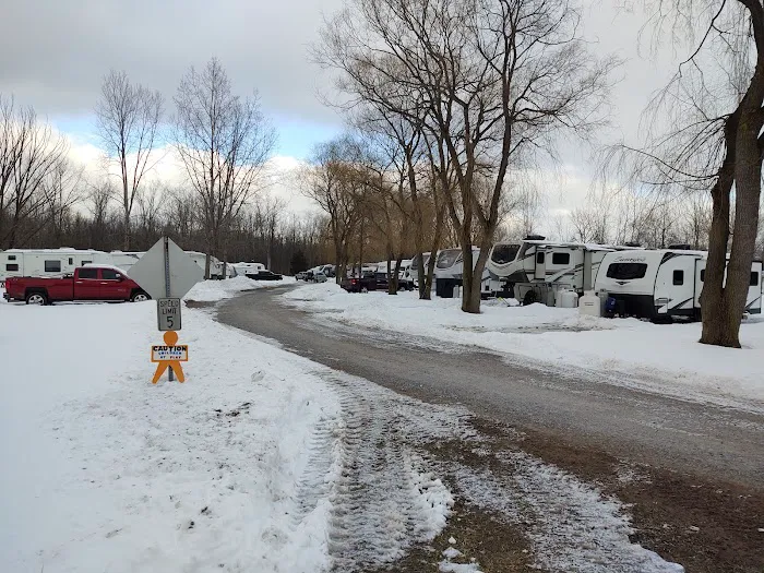 Niagara Hartland RV Resort Picture 5