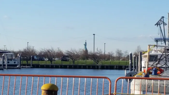Liberty Harbor RV Park Picture 6