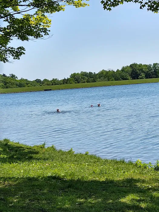 Millbrook Reservoir Picture 4