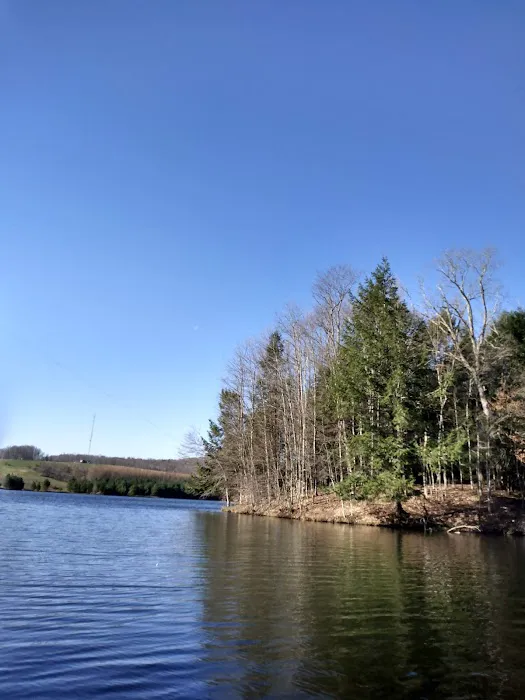Millbrook Reservoir Picture 5