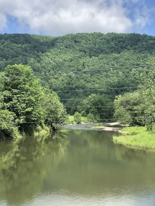 Ox-Bow Campsites Picture 5