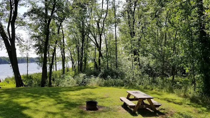 Duck Lake Campgrounds Picture 7